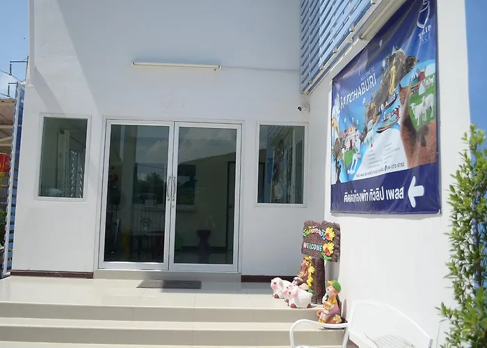 โรงแรม Tulip Place