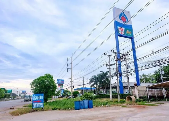 Tulip Place 3*