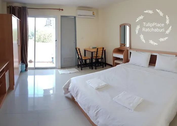 โรงแรม Tulip Place 3*